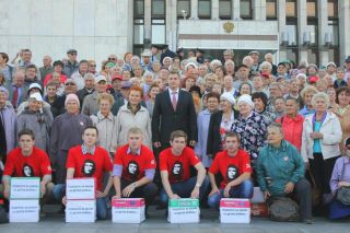 Фракция КПРФ внесла в Законодательное Собрание Свердловской области закон «о детях войны»