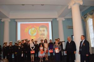 Учиться у Сталина! Севастопольские коммунисты подготовили концерт к 135-летнему юбилею вождя СССР