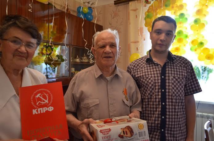 Тульская область. Коммунисты продолжают оказывать помощь и поддержку ветеранам Великой Отечественной войны